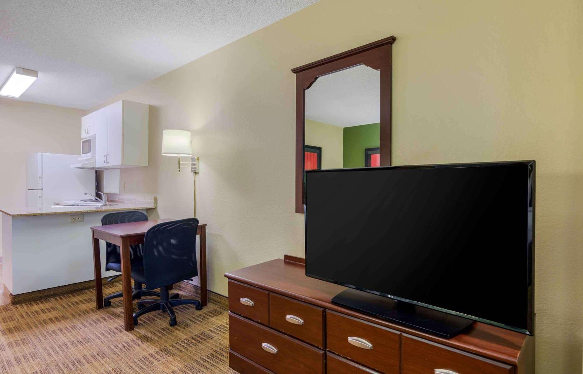 Extended Stay America Select Suites - Atlanta - Alpharetta - Rock Mill Rd מראה חיצוני תמונה
