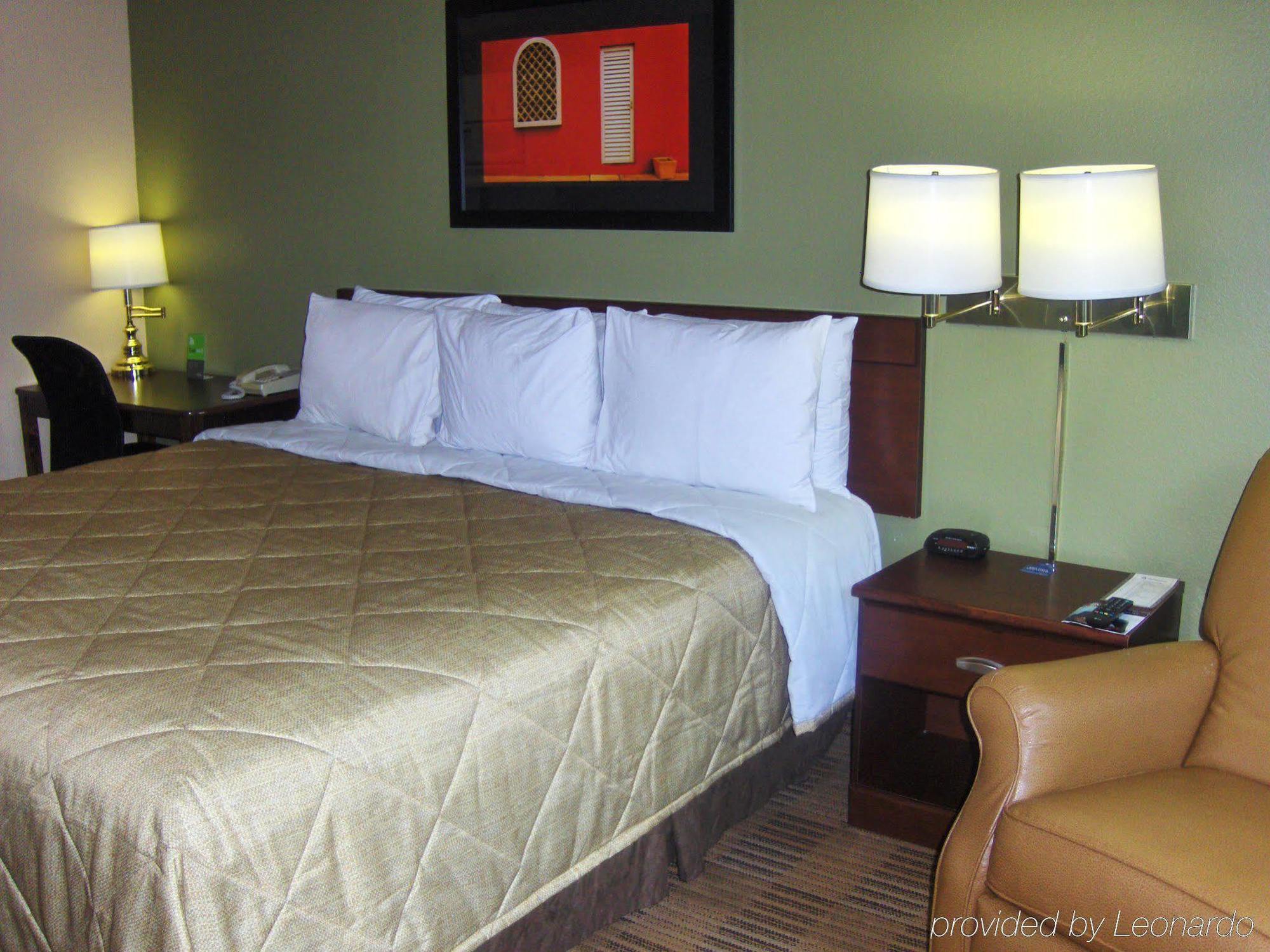 Extended Stay America Select Suites - Atlanta - Alpharetta - Rock Mill Rd מראה חיצוני תמונה